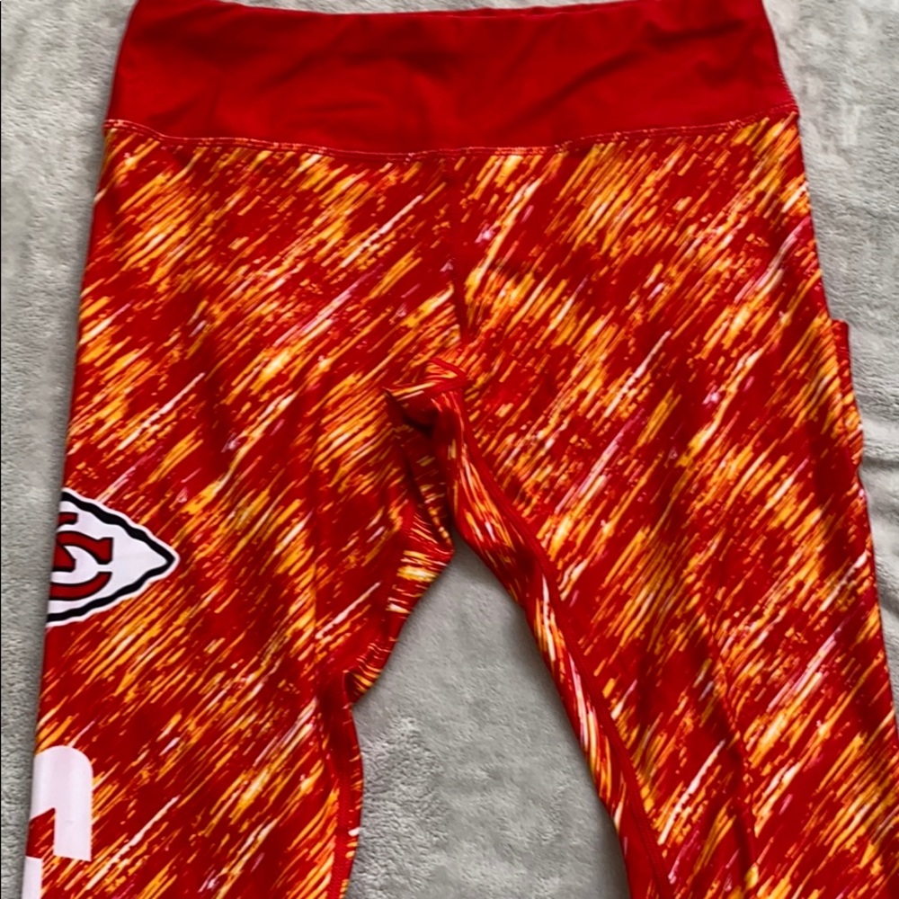 Kansas City Chiefs leggings size medium
